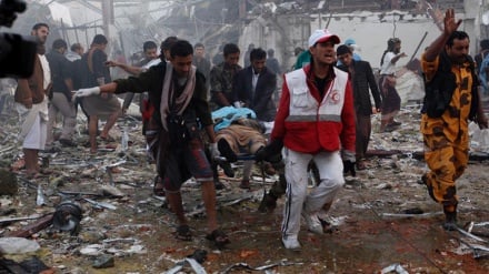 ÝB-niň Eýrana garşy toslamasy; Günbataryň adam hukuklary baradaky ikitaraplaýyn pikirlerini gaýtalamak;