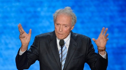 הבמאי ההוליוודי קלינט איסטווד תוקף את טראמפ ותומך בבלומברג הדמוקרט