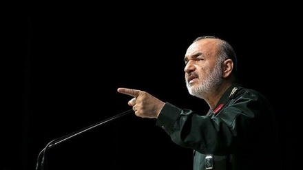 イラン革命防衛隊総司令官、「米は没落中であり、イランは脅迫を恐れない」