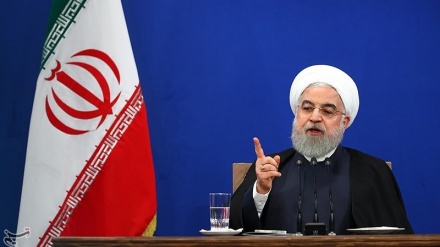 Rohani: fallita politica Usa. Nessun negoziato sotto pressione