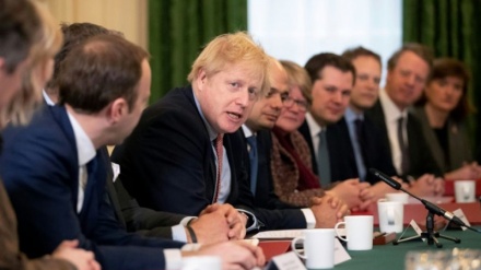 Johnson paralajmëron negociata të vështira tregtare me Amerikën