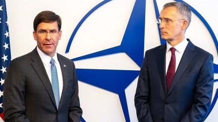 北约秘书长和美国国防部长抵达阿富汗