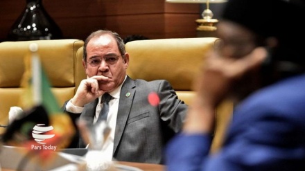 Canciller argelino: Siria debe regresar a la Liga Árabe