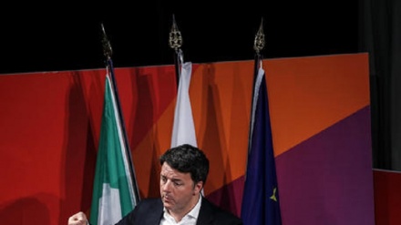 Renzi, danno enorme da comunicazione