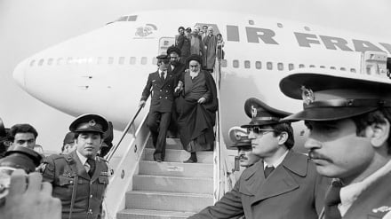 Rakyat Iran Rayakan Dahe Fajr