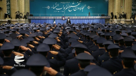 Rahbar: Supaya tidak Perang, Iran Harus Kuat !