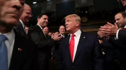 Трампга нисбатан импчимент эълон этиш жараёни натижасиз қолди