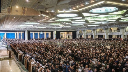 Shalat Jumat di Tehran, 14 Februari 2020