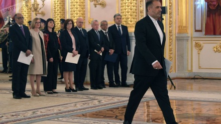 伊朗驻俄罗斯大使向普京递交国书