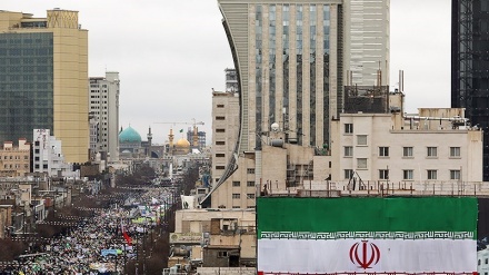 Pawai 22 Bahman 1398 HS Merayakan Kemenangan Revolusi Islam