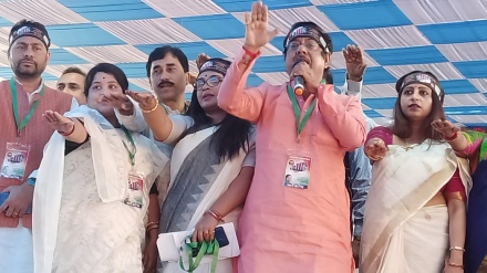 এপার বাংলা-ওপার বাংলা একসাথে চলতে চাই: জ্যোতিপ্রিয় মল্লিক 