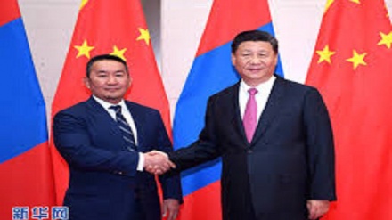 Virus, presidente Mongolia in quarantena