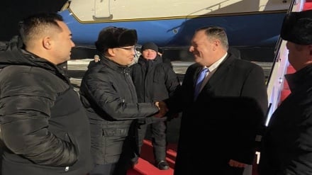 Помпео Қозоғистонга сафар қилди