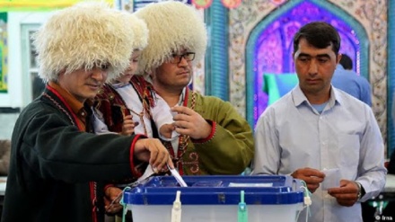 Gülüstan welaýatynyň türkmen ilaty hem giň gerimde mejlis saýlawlaryna gatnaşdylar