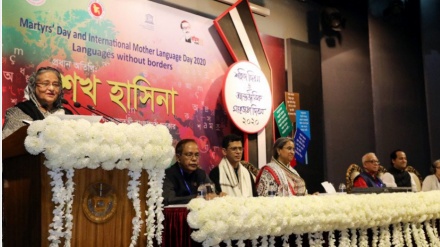 ‘অন্য ভাষা শেখার প্রয়োজন আছে তবে, মাতৃভাষাকে অবহেলা করে নয়’