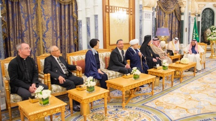 沙特国王会见犹太拉比