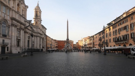 イタリアで新型肺炎による死者が８２７人に