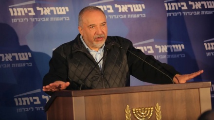 ליברמן: הליכוד מנהלת מגעים עם הרשימה המשותפת