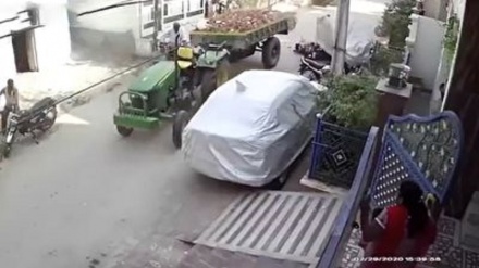 Трактор ҳайдовчиси ҳушдан кетиб қолиши боис юзага келган ҳалокат (видео)