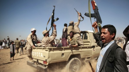 Yemen libera Al-Yawf y mata y hiera a unos 1200 mercenarios saudíes+Video