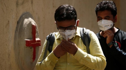 インドで新型ウイルス感染増加