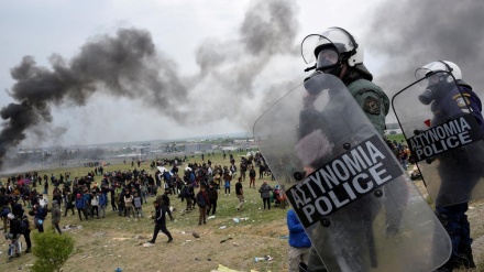 ＥＵが、難民の状況に関してギリシャに警告