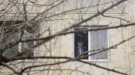 نواختن موزیک به افتخار کهنه سرباز جنگ جهانی دوم در تاجیکستان 