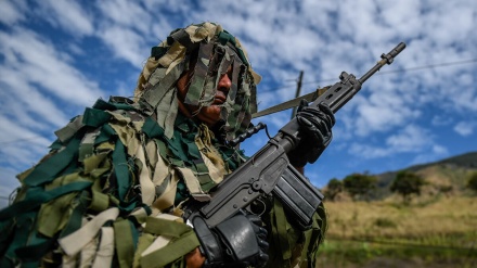 Maduro anuncia II fase de ejercicios militares en Venezuela