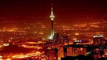 Video: La Torre Milad en Teherán apaga sus luces por la 