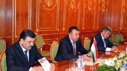 دیدار نخست وزیر تاجیکستان ،در دوشنبه با رئیس کمیته اجرایی اتحادیه کشورهای همسود 