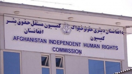 طالبان برای مقابله با کرونا در مناطق تحت کنترل خود به دولت اجازه فعالیت دهد