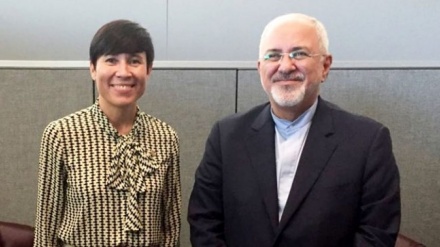 イランとノルウェーの外相が新型コロナ対策で協議