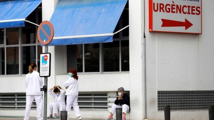 España supera los mil muertos con coronavirus y sigue los pasos de Italia