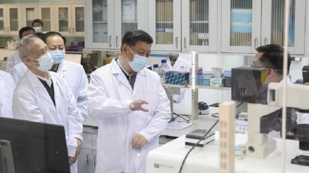 中国国家主席が、新型肺炎中心地の武漢を視察（動画）