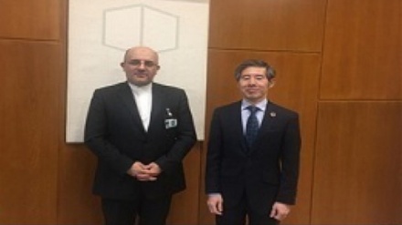 イラン司法府副長官がジュネーブ国際機関日本次席代表と会談