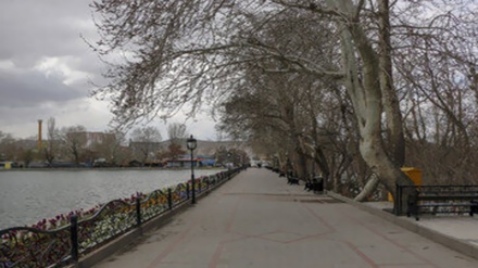 Les images de Tabriz: rues désertes, commerces fermés, touristes absents