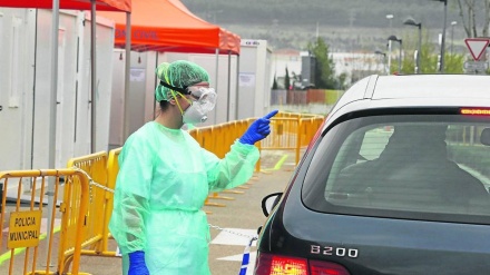 Hospitales de España a tope; comienzan a seleccionar a pacientes