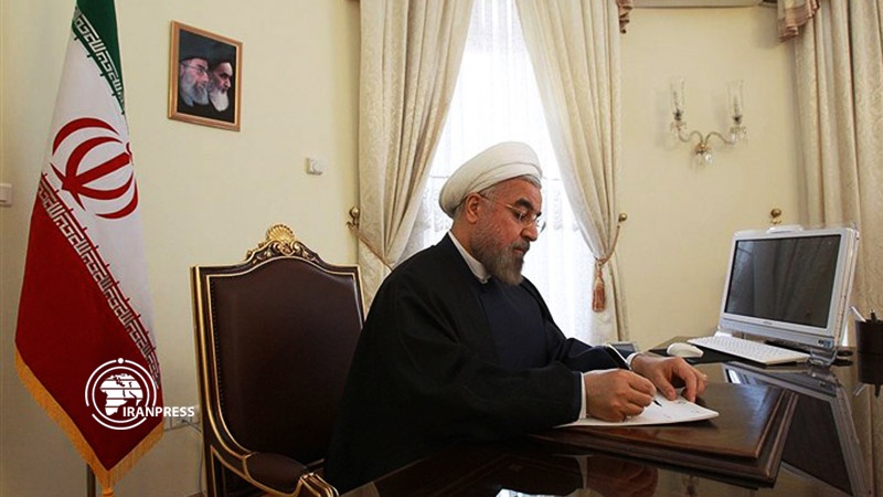 پیام روحانی به مناسبت روز ارتش: ارتش پاسدار جان ایرانیان است