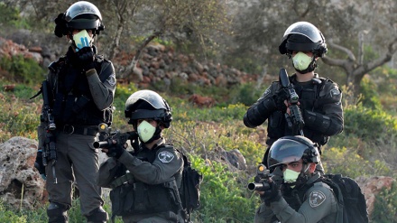 Israël arrête un vrai-faux commando!  