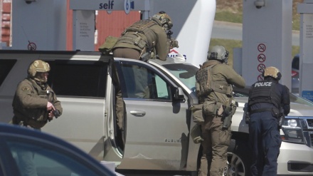 Dentisti i maskuar si polic vret 17 persona në Kanada