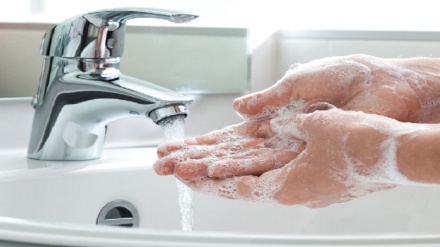 COVID-19 crisis: washing hands for 20 seconds, not wasting water for 20 seconds