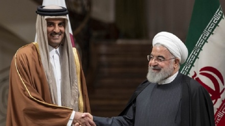 イラン大統領、「すべての国は、アメリカの敵対的な行動に対し立場を明確にすべき」