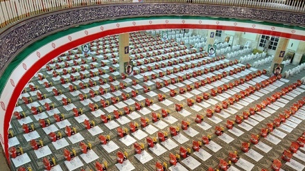 Bantuan Sembako Senilai 22,6 Miliar Rial di Hamedan (1)