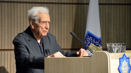 Takimet gjatë Novruzit me të zotët e penës (11) : Dr. Muhamedali Islami Ndushen