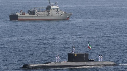 La bombe sous-marine iranienne?