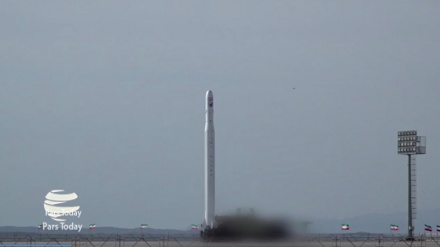 İroni ıştə iminə peyk bə orbit bekardəşe.
