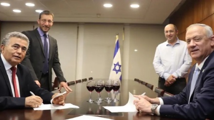 כחול לבן והעבודה חתמו על הסכם קואליציוני