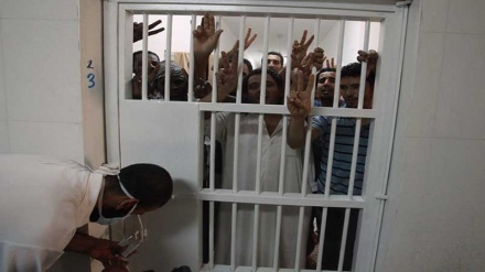 Mamia ya wafungwa watoroka jela nchini Libya