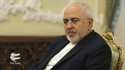 Zarif: Forcat amerikane nuk kanë asnjë biznes 7,000 milje larg shtëpisë