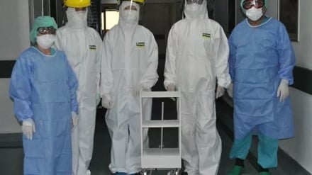 İstanbul'da koronalı hastaların tedavisi için robot kullanılıyor